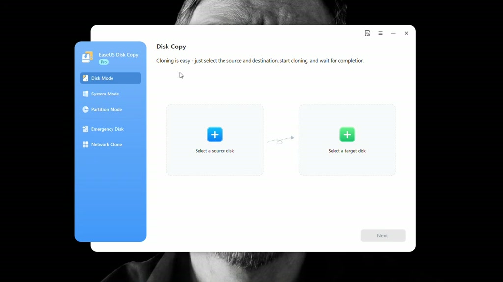 EaseUS Disk Copy interface showing disk mode and cloning options