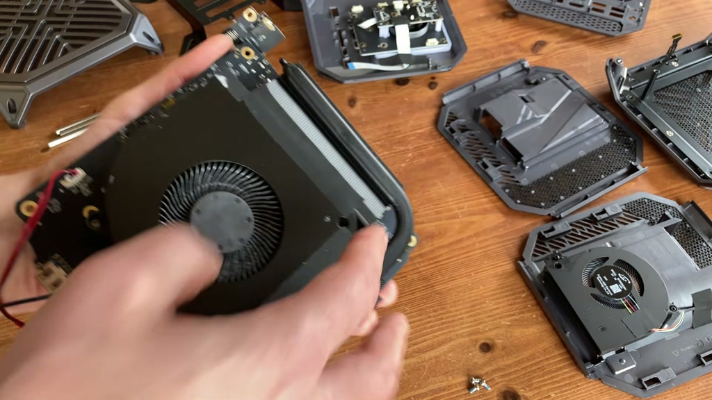 CPU cooling fan with dust inside the ACEMAGIC Tank 03